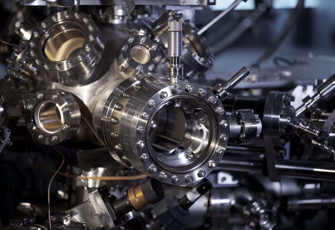 Machinery / tool for quantum matter